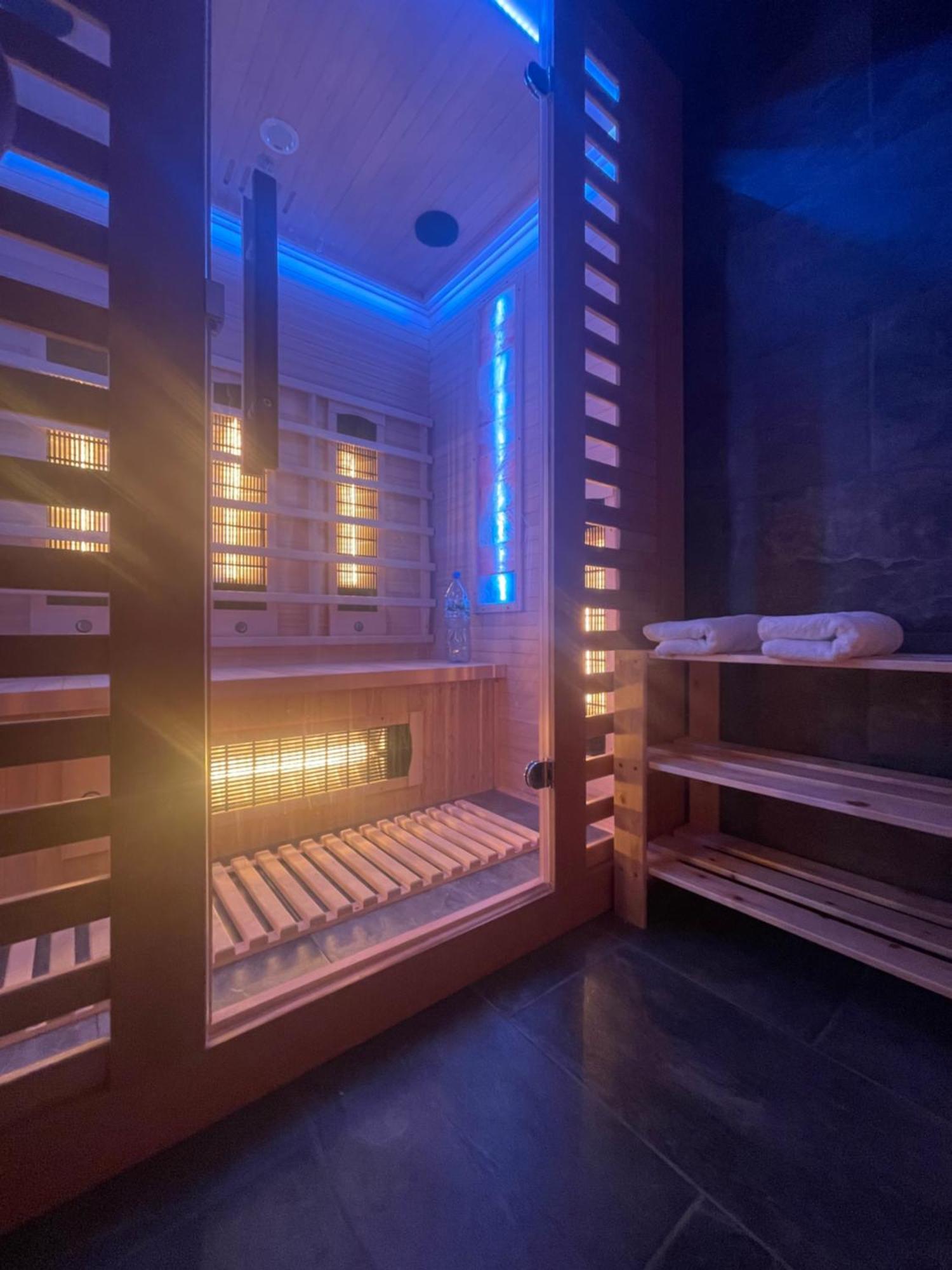 Apartamentwroznowiepl Exteriör bild