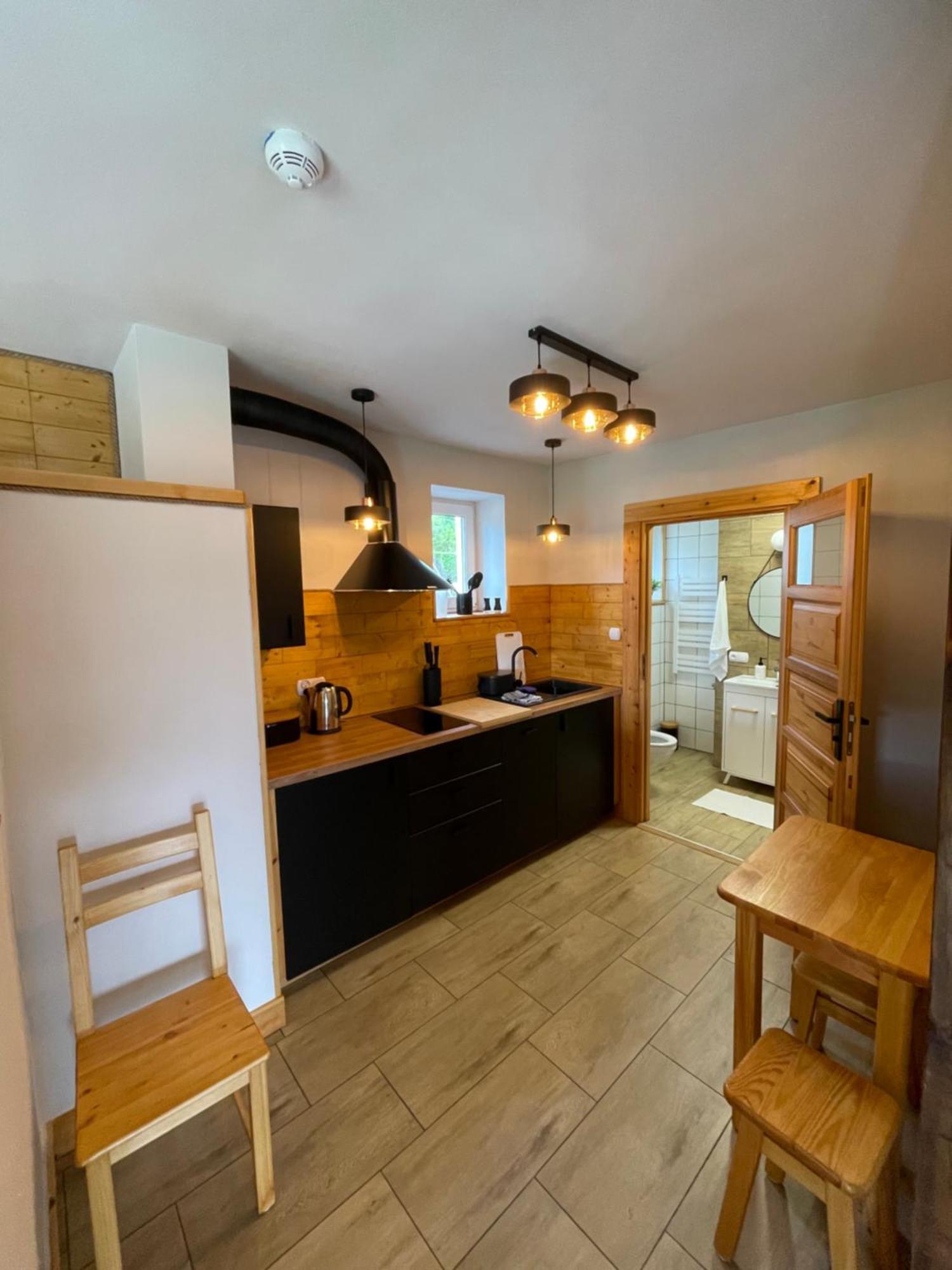 Apartamentwroznowiepl Exteriör bild